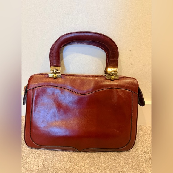 Vintage Étienne Aigner Burgundy Leather Handbag - Picture 2 of 3